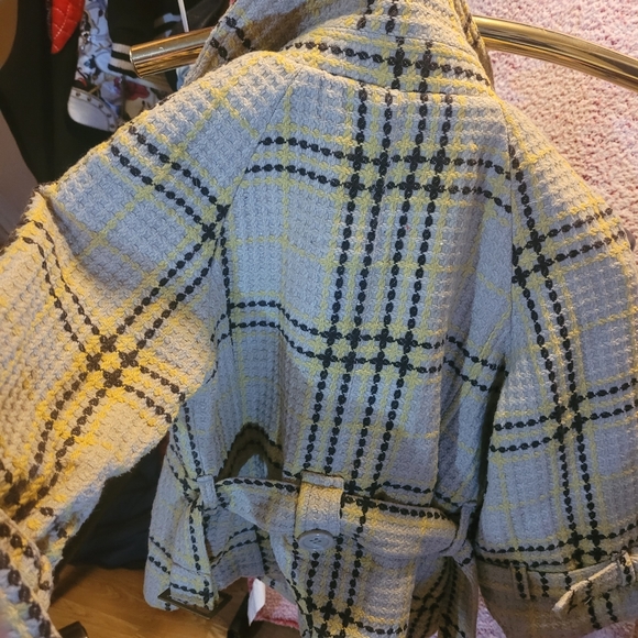 Jacket - Picture 3 of 3